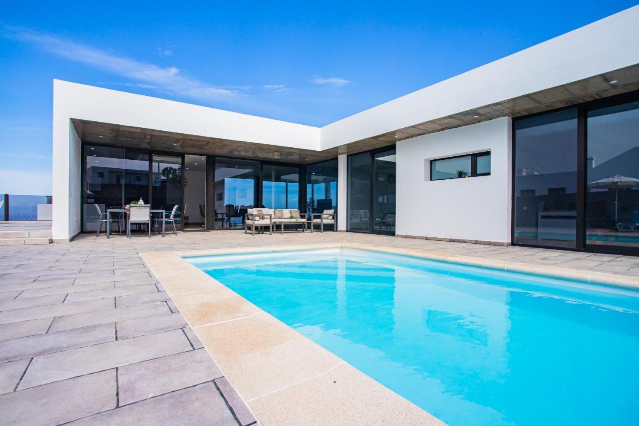 Eslanzarote Eco Villa Tony, Heated Pool, Jacuzzi, Sat Tv, Super Wifi La Costa Exterior photo